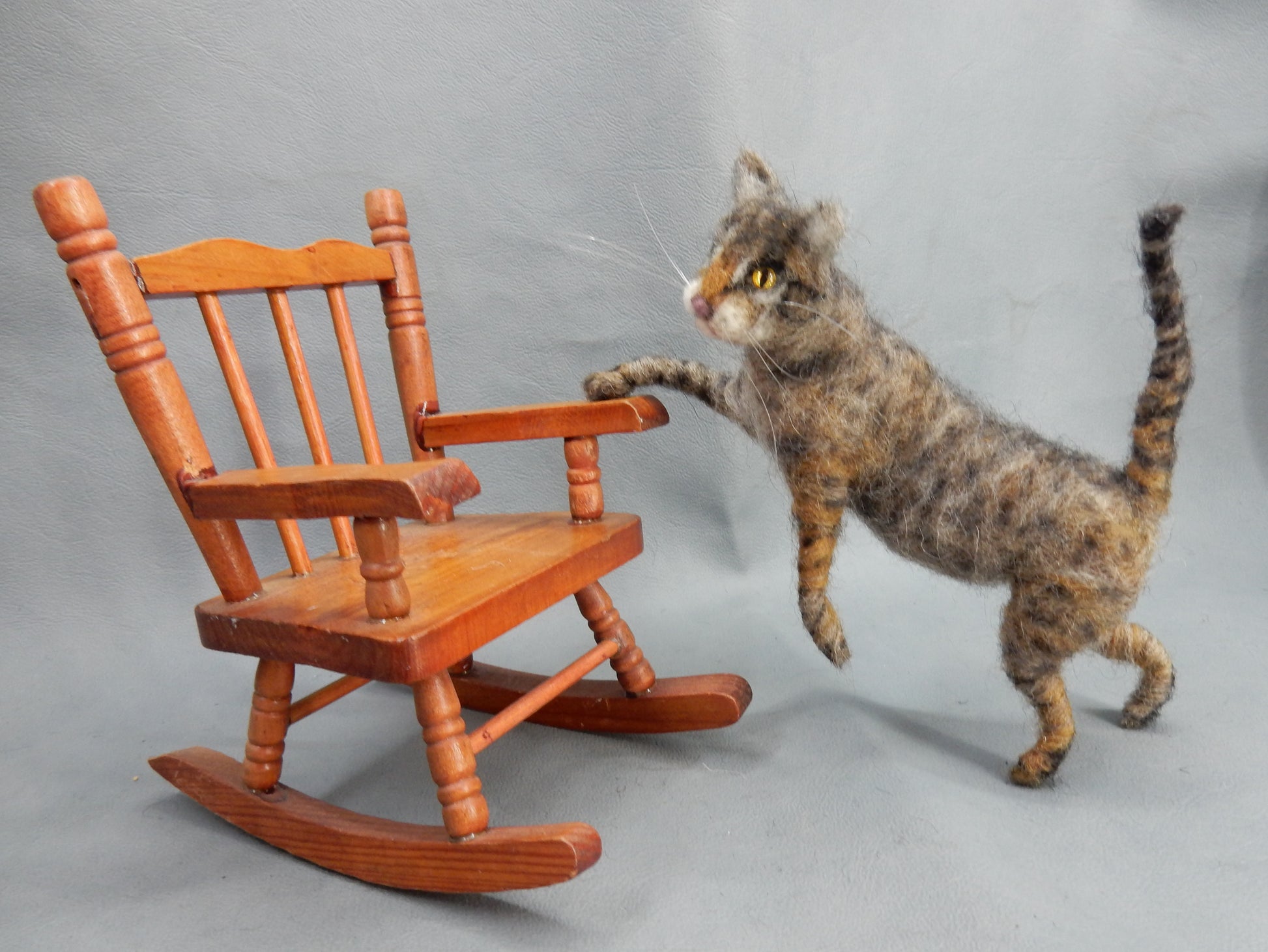 custom felted cat miniature