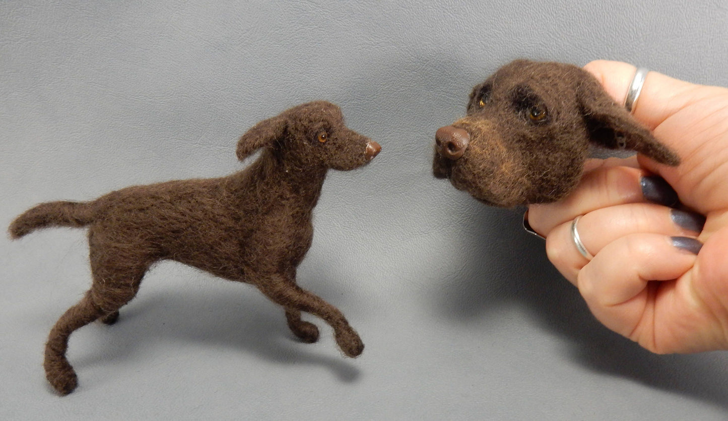 needle-felted brooch Labrador