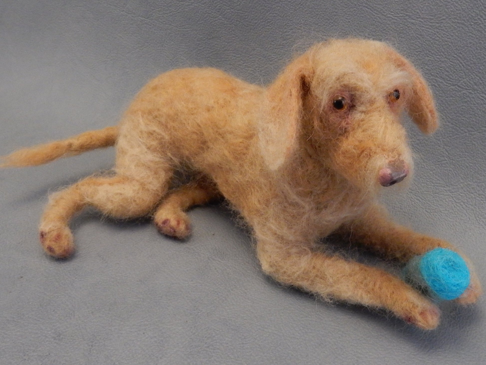 Drahthaar needle-felted dog urn deco