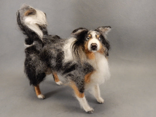 Aussie needle-felted dog miniature 