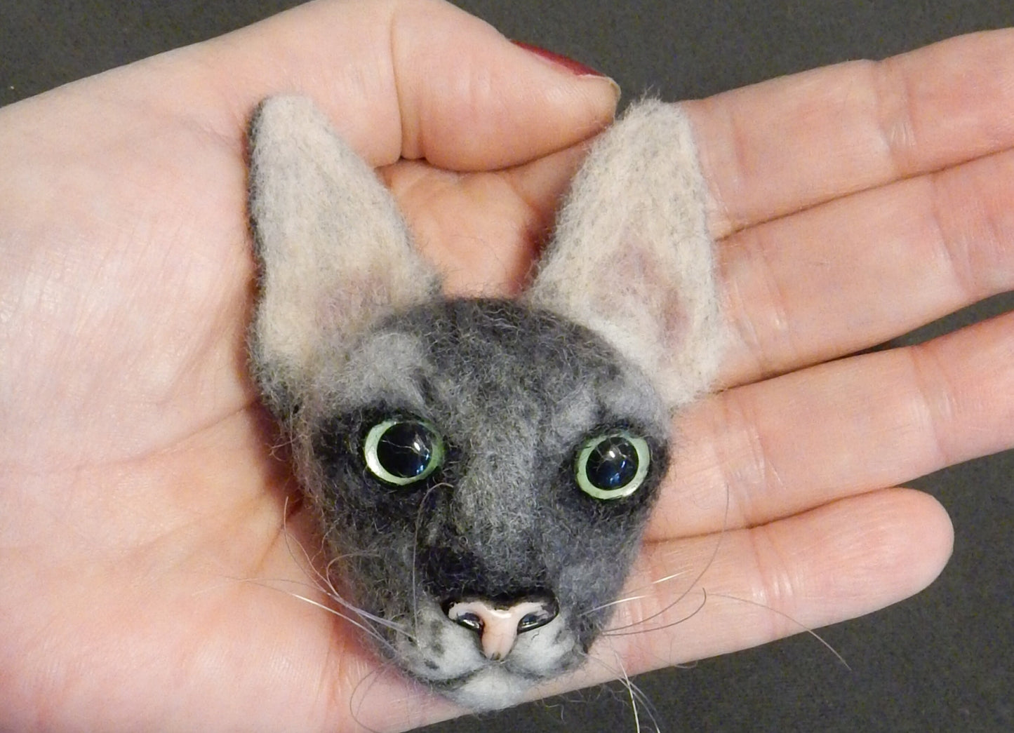 custom cat felt brooch