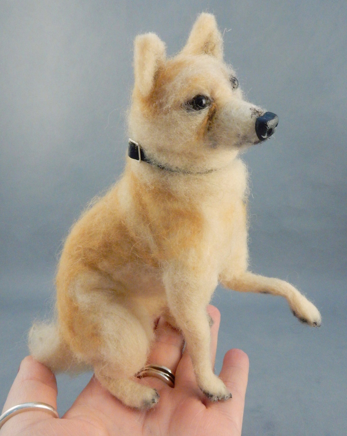 Akita Inu needle felt dog replica