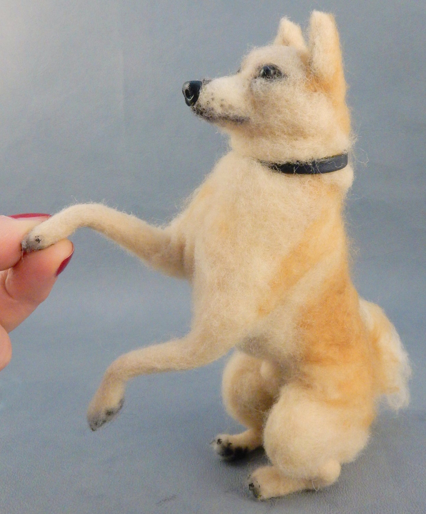 Akita Inu needle felt dog replica