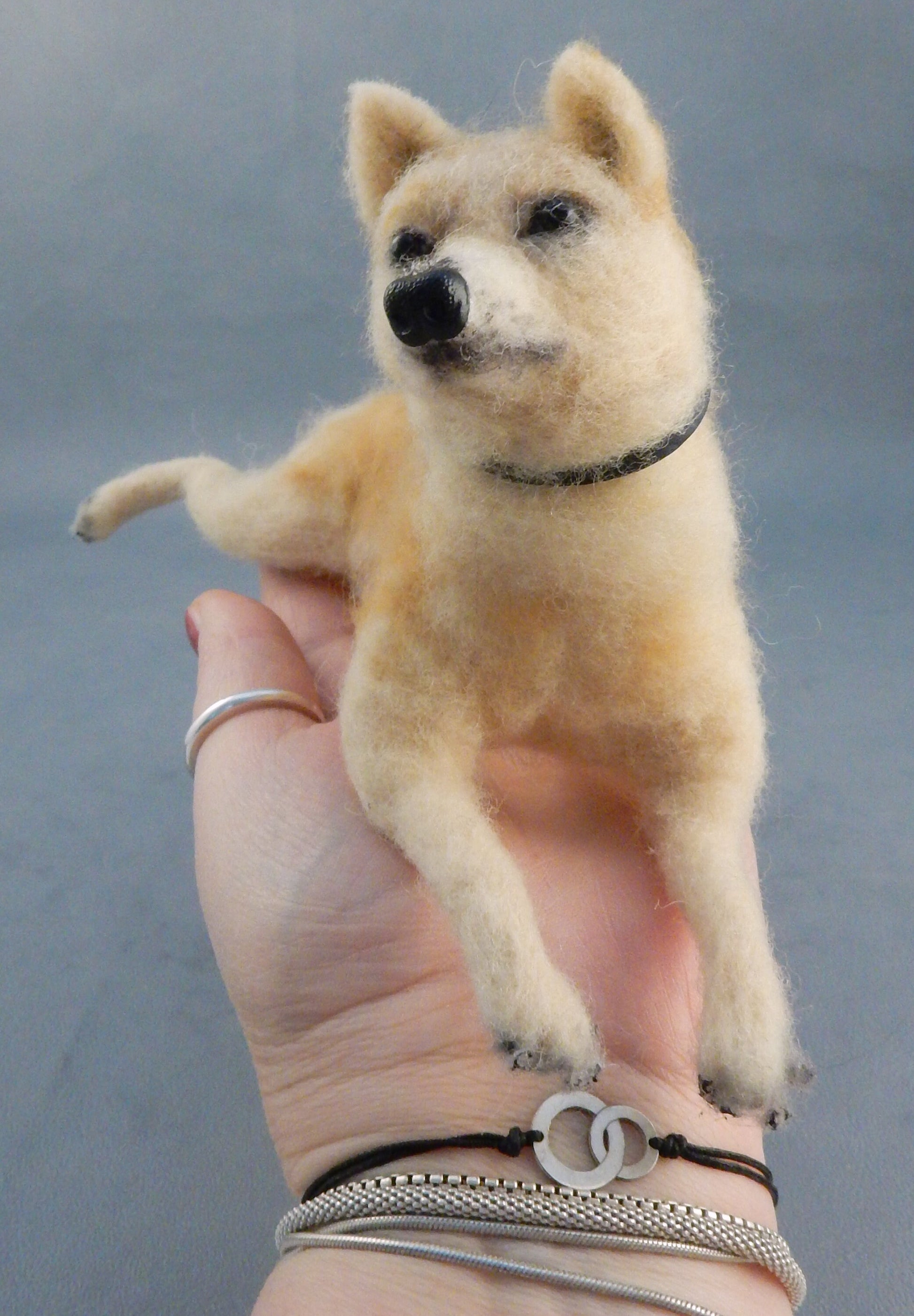 Akita Inu needle felt dog replica