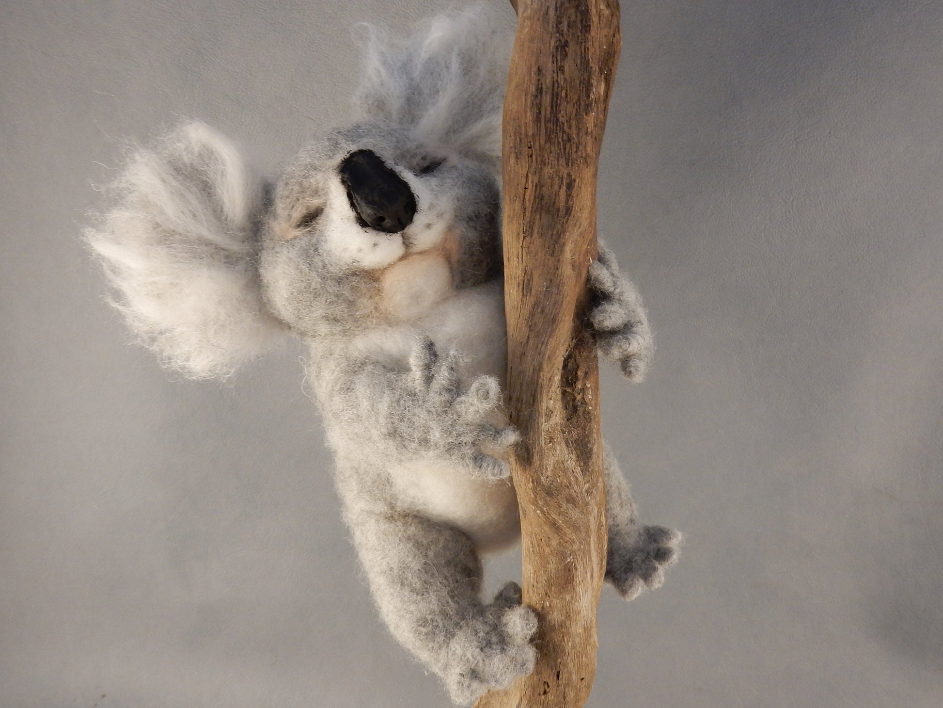 Koala miniature needle-felted Koala replica custom-made koala sculpture