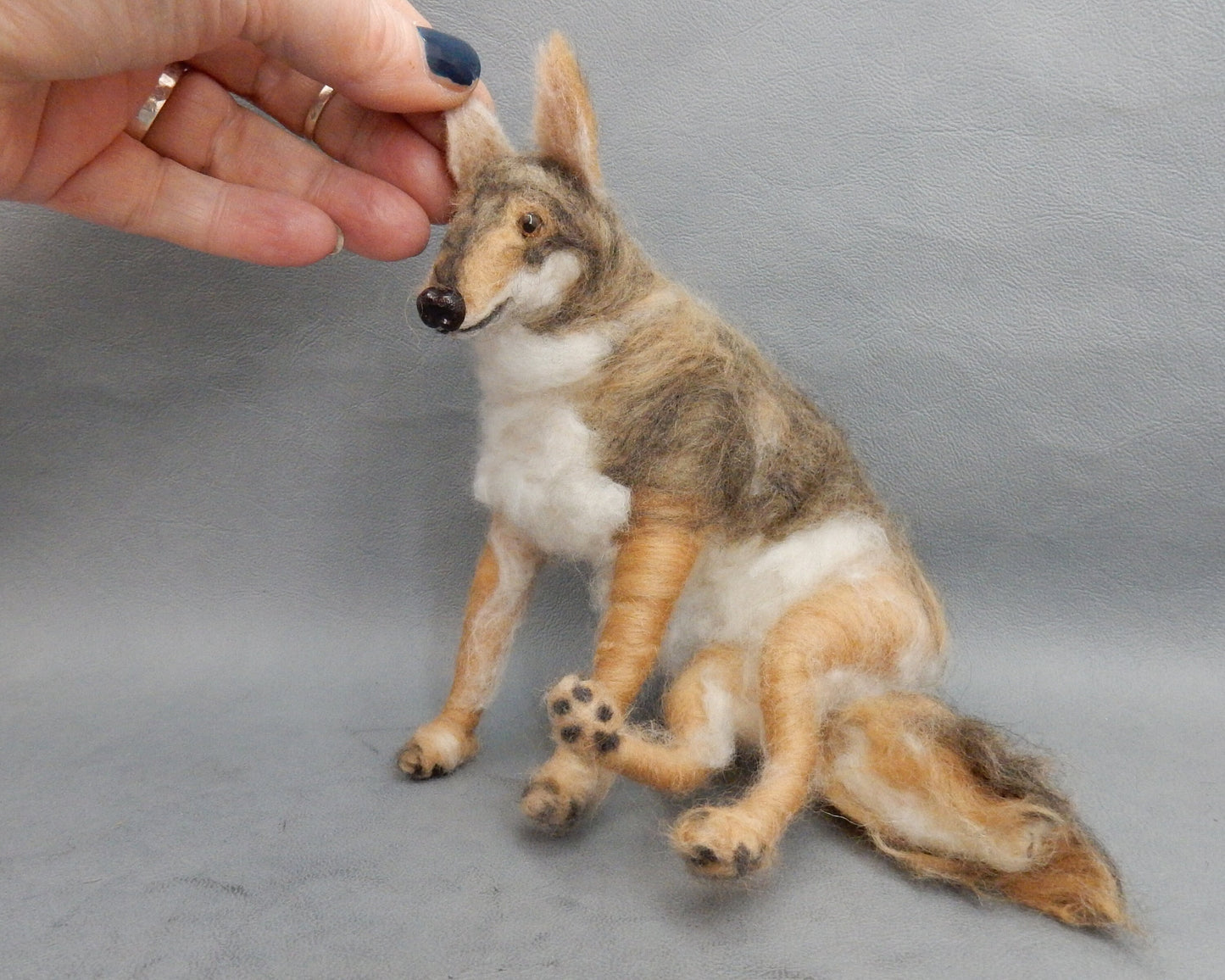 Saarloos Wolfdog needle felted dog replica Wolfdog miniature