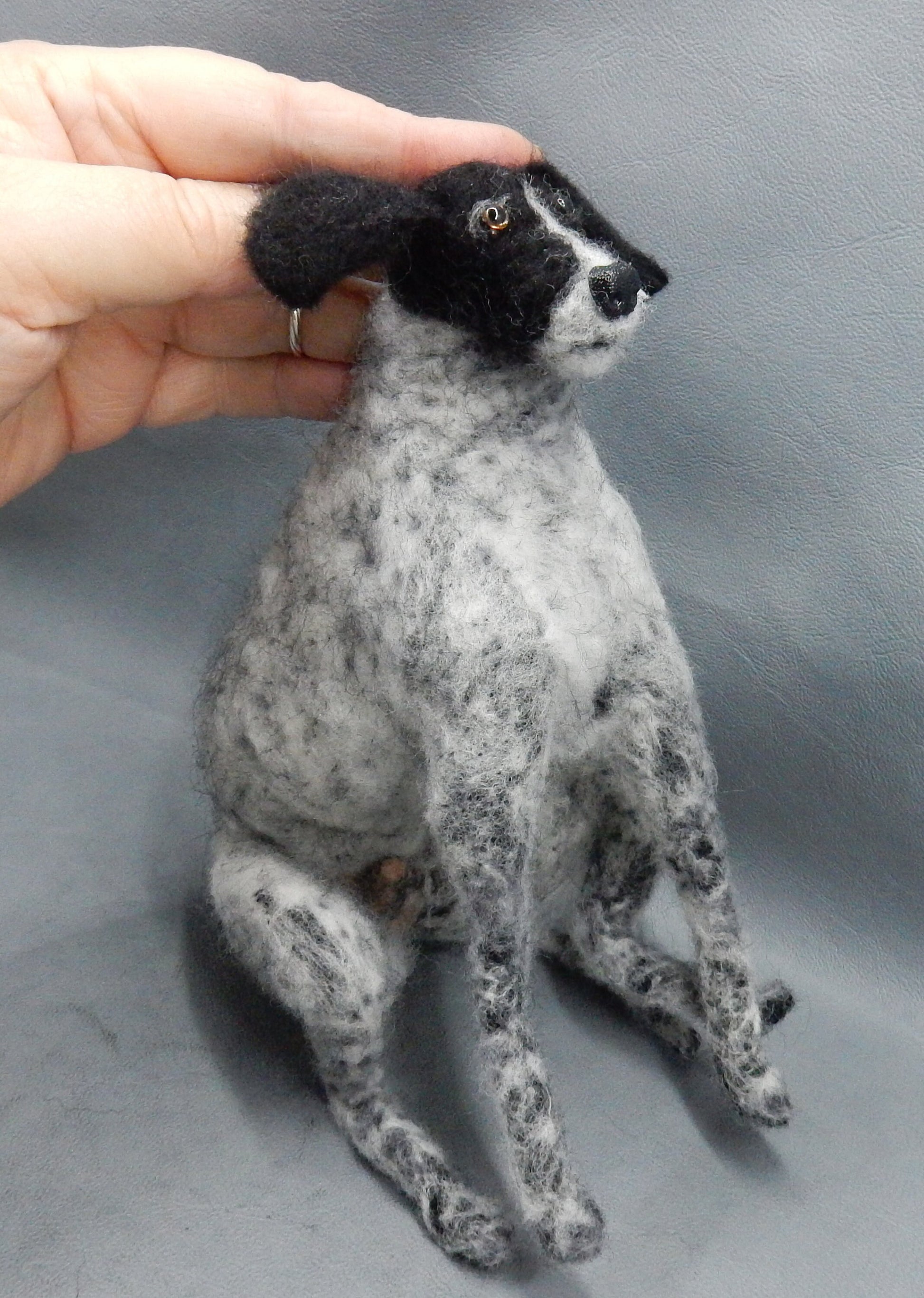 Pointer miniature needle-felted dog replica