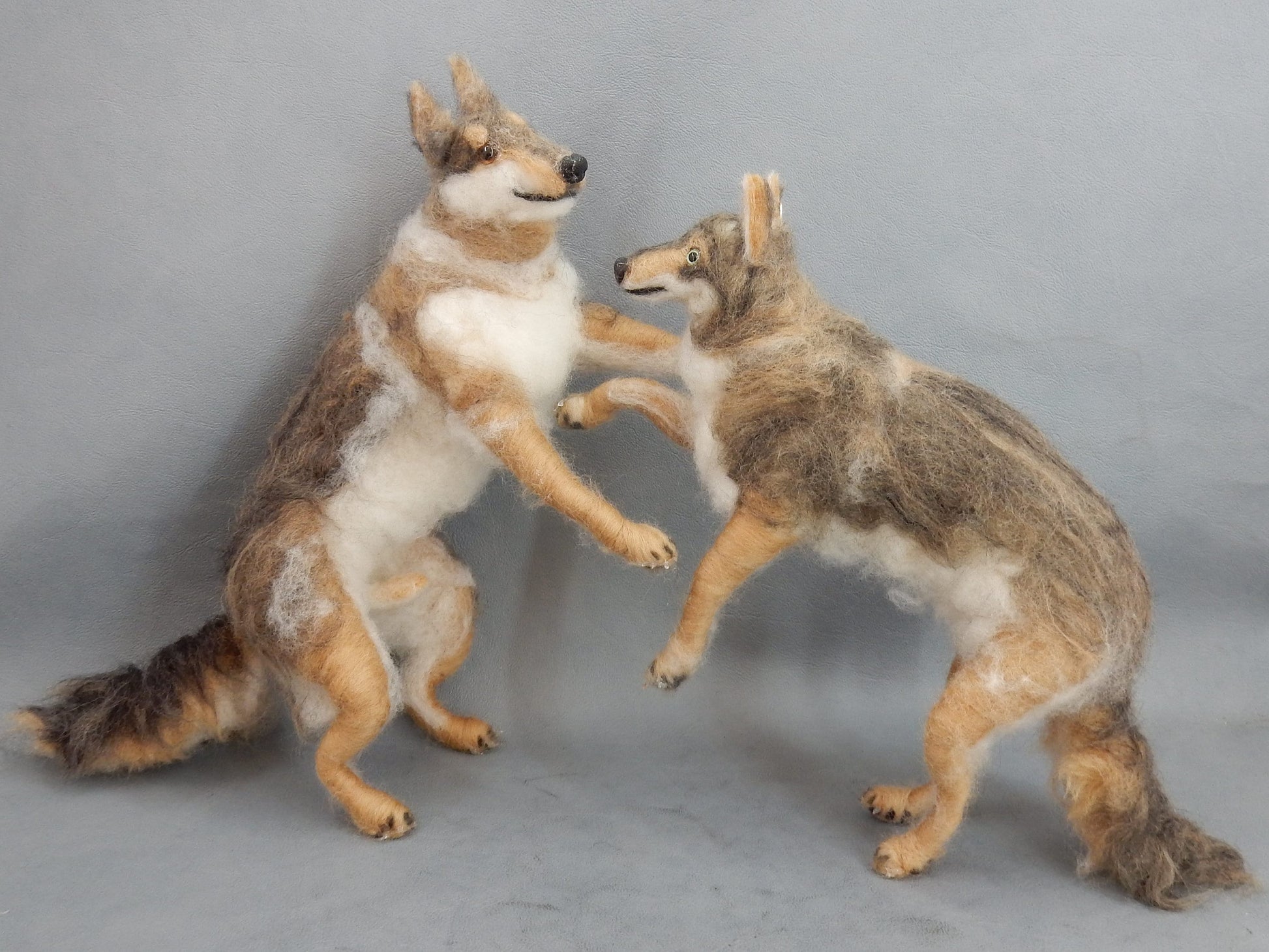 Saarloos Wolfdog needle felted dog replica Wolfdog miniature