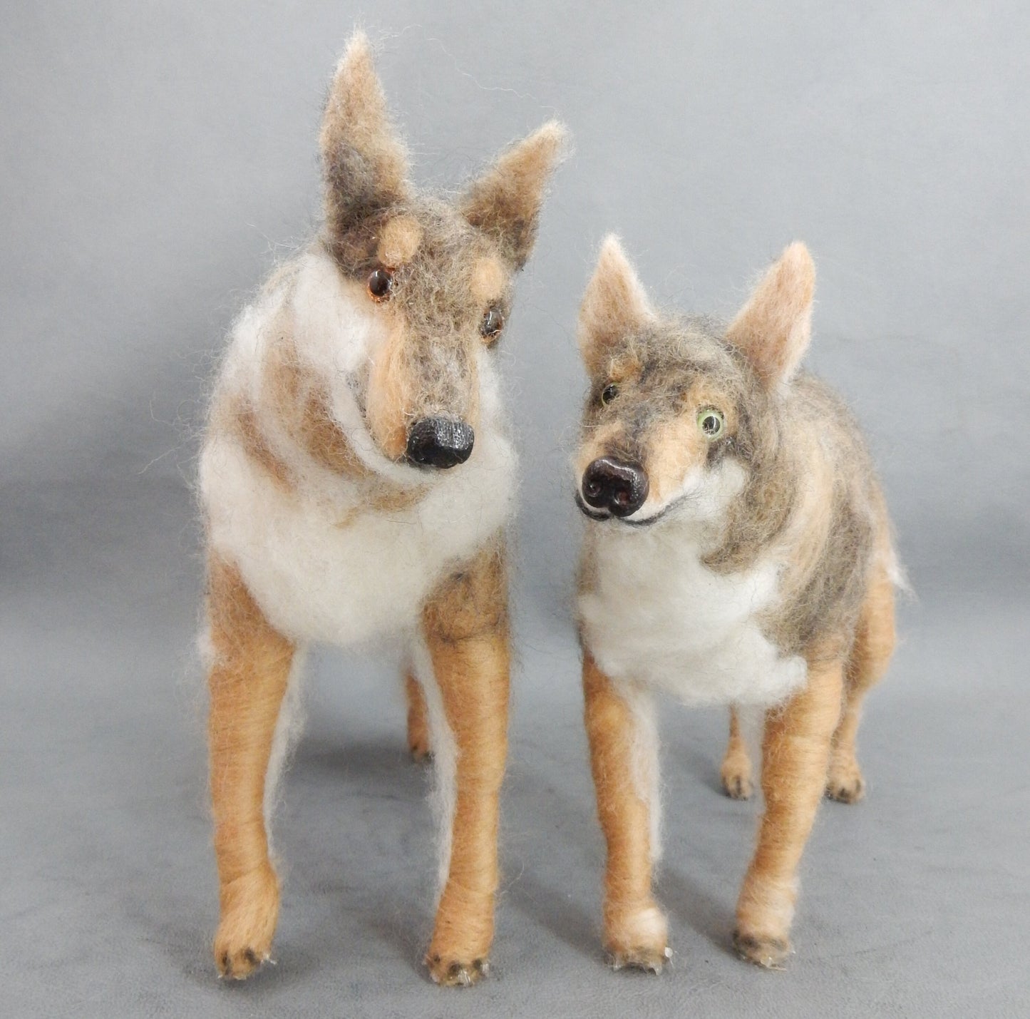 Saarloos Wolfdog needle felted dog replica Wolfdog miniature