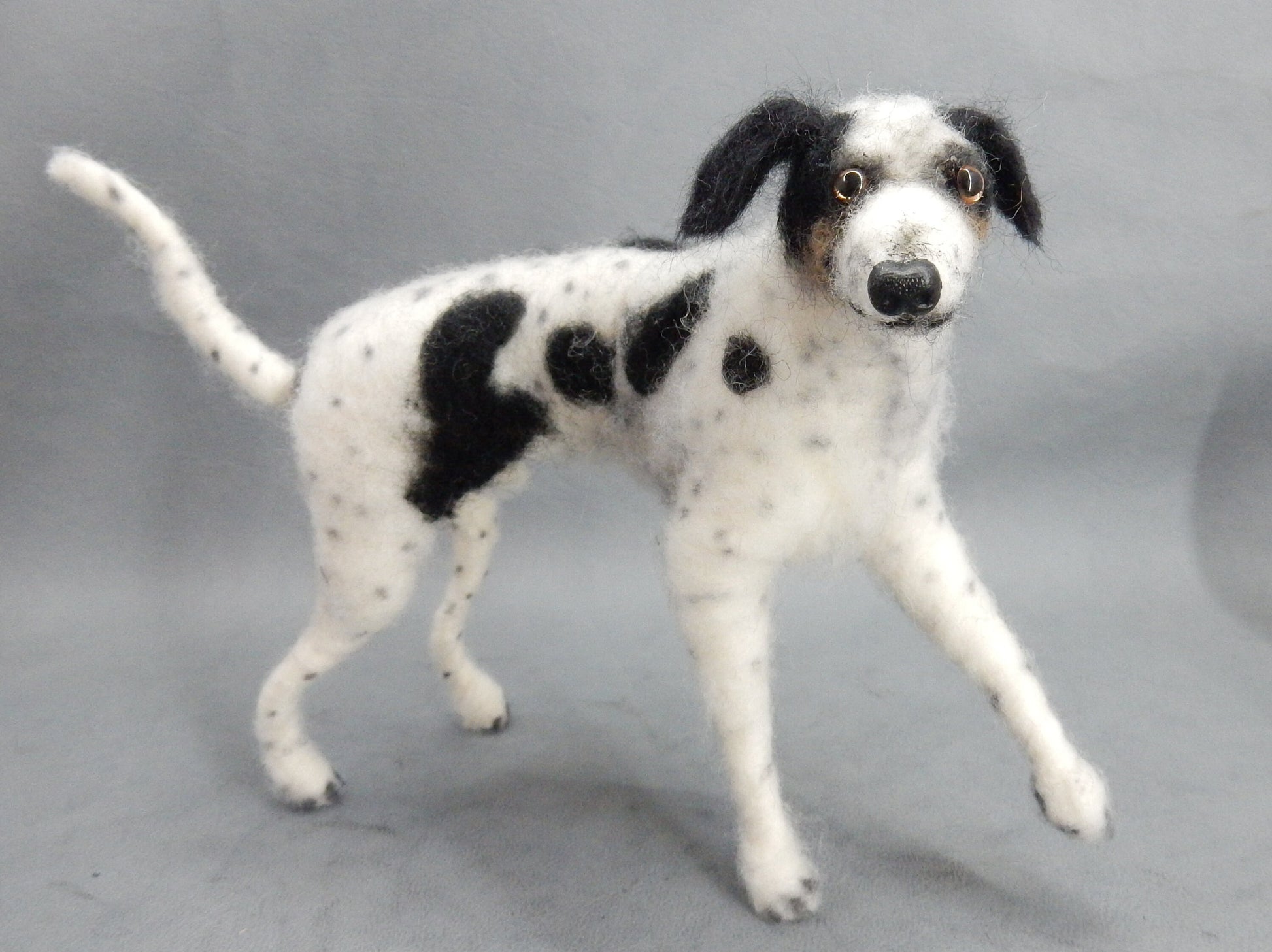 Pointer miniature needle-felted dog replica