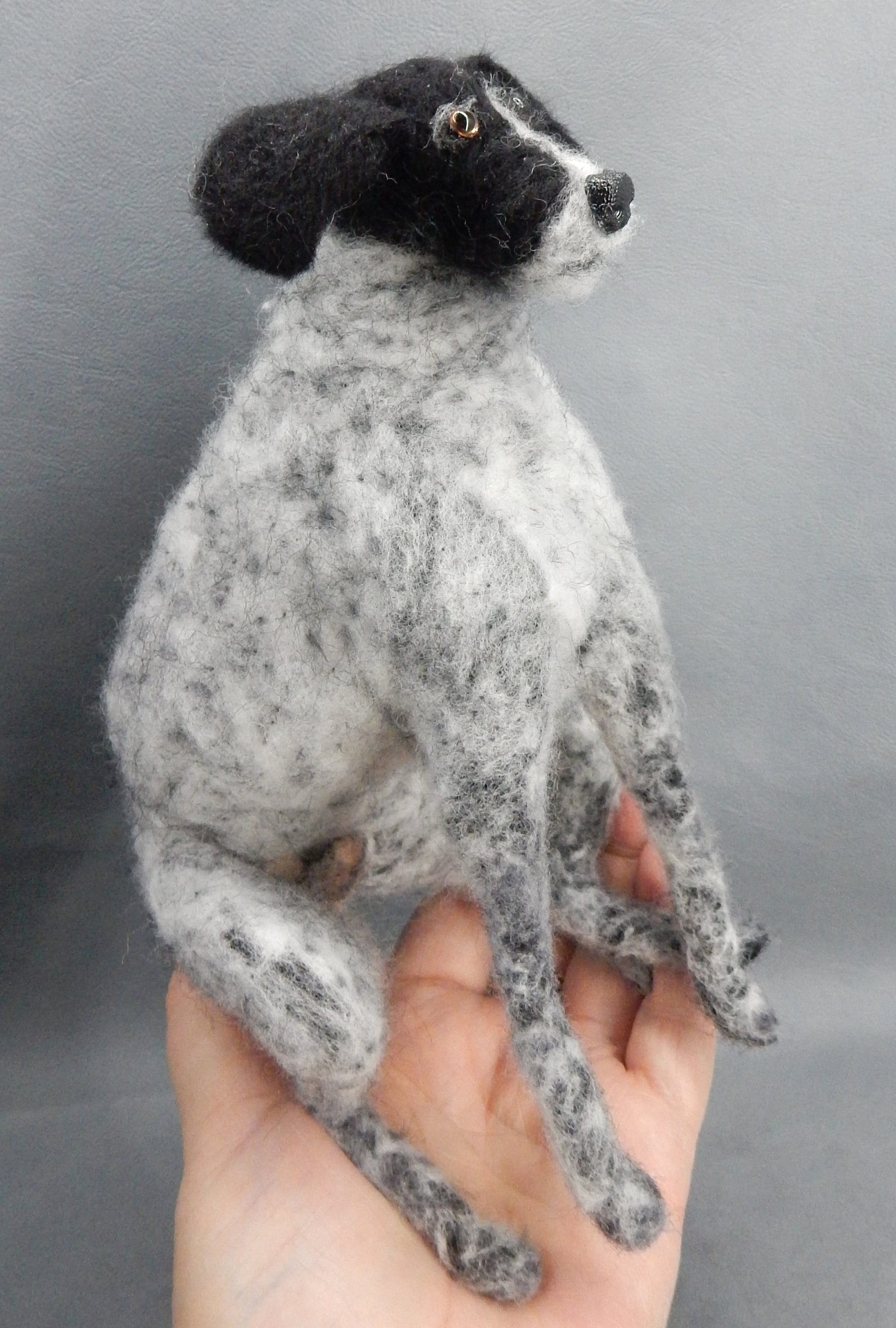 Pointer miniature needle-felted dog replica