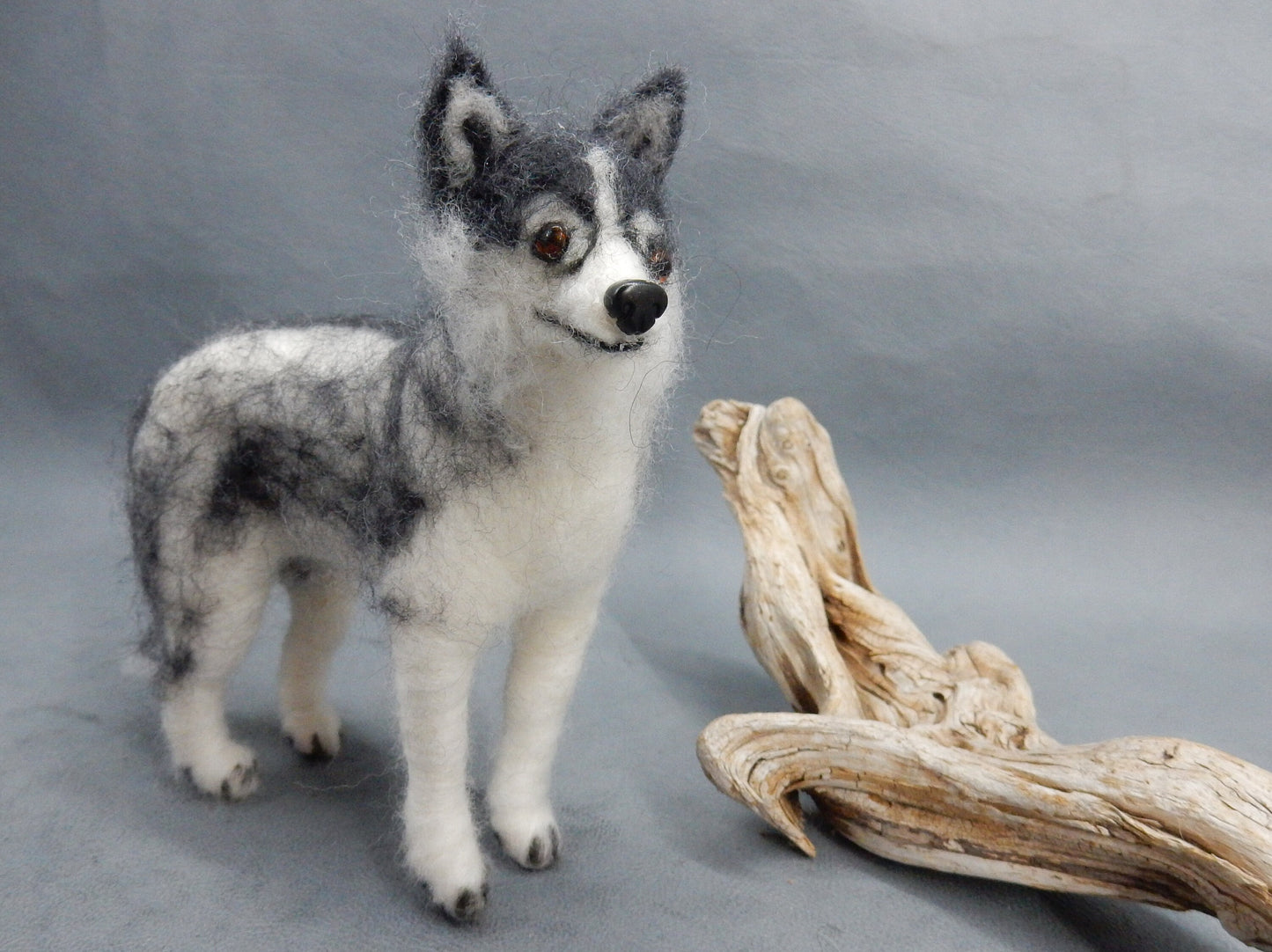 Husky miniature custom dog replica needle-felted dog miniature