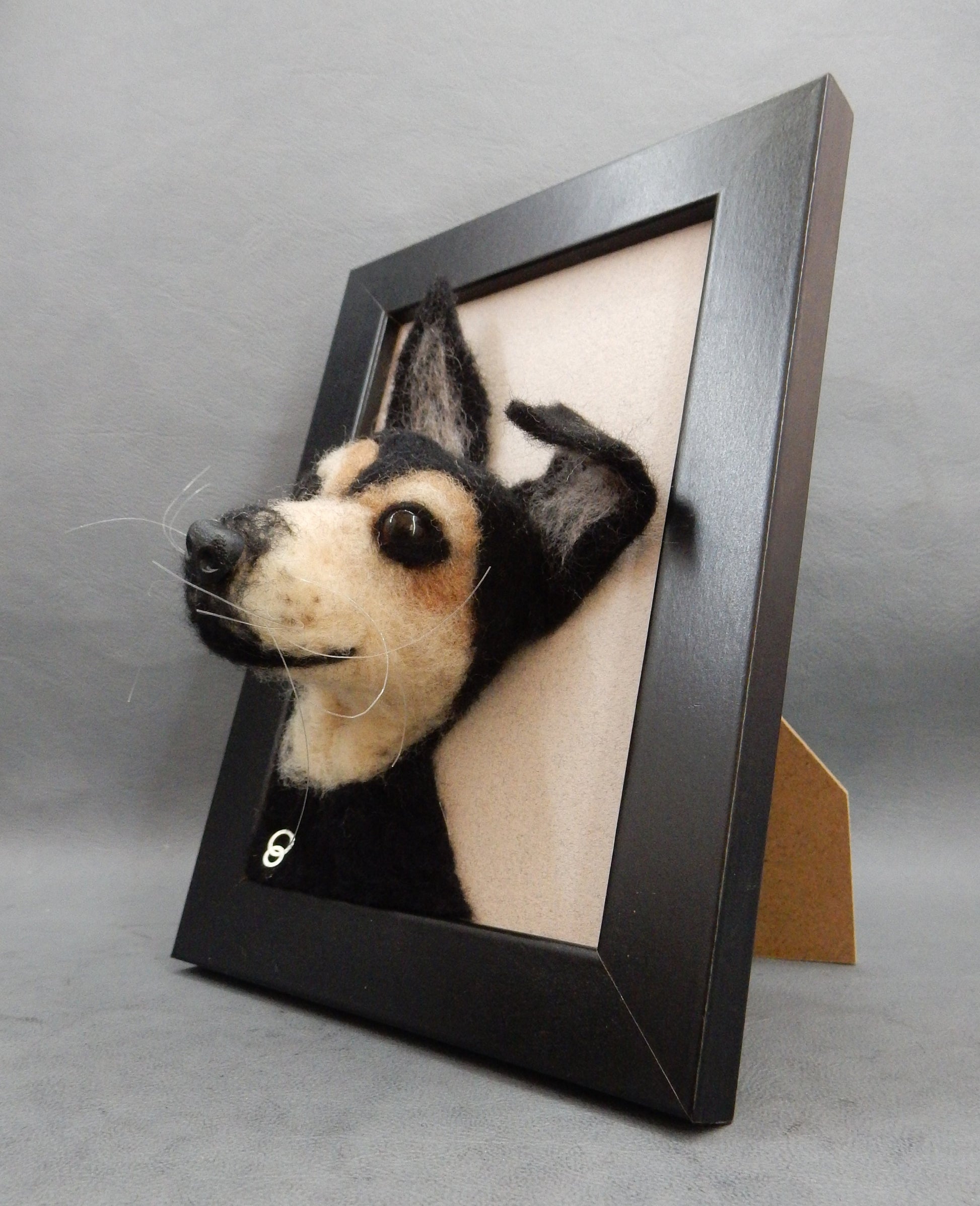 3D dog portrait framed needle-felted dog portrait