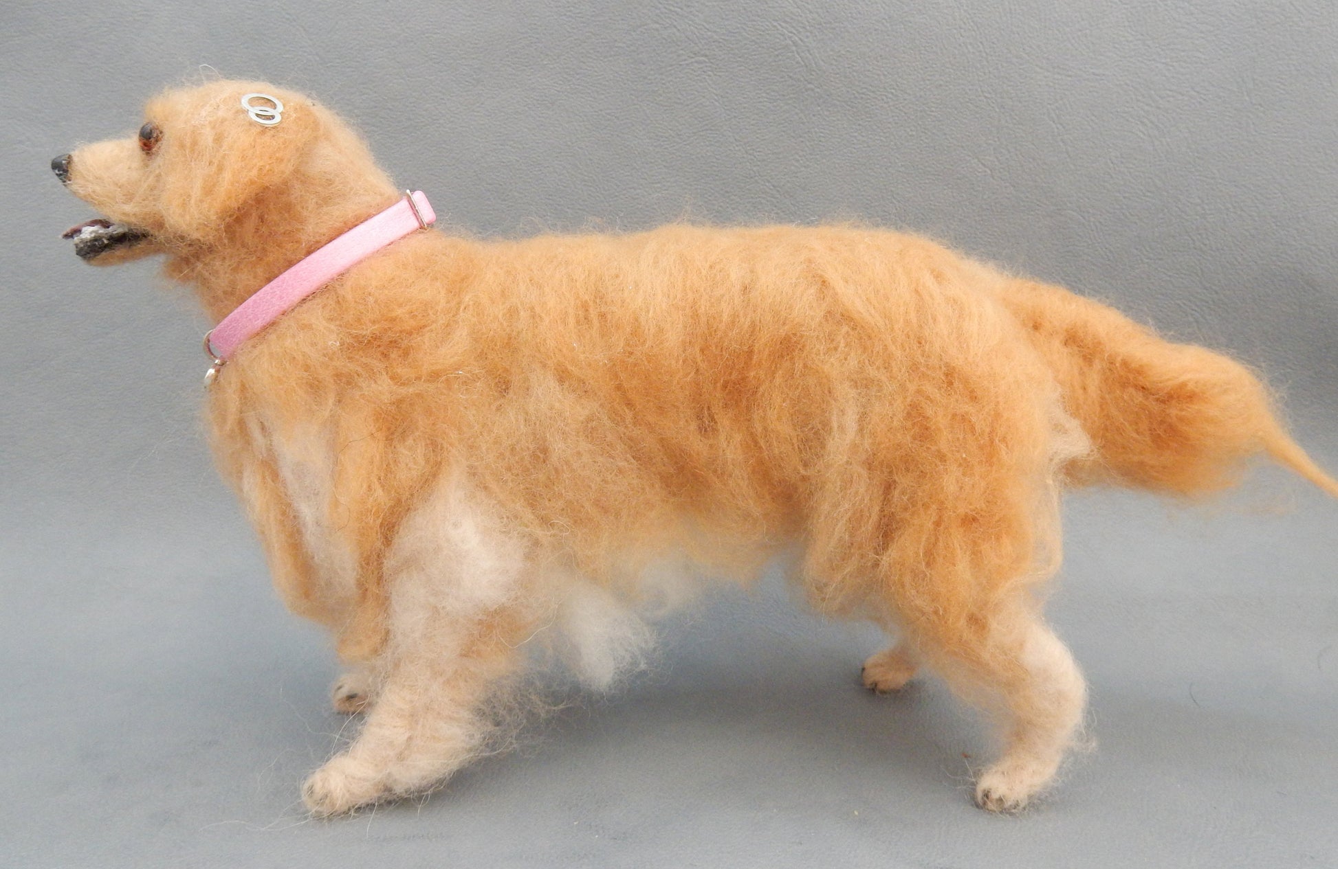 Custom dog replica flexible Golden Retriever miniature